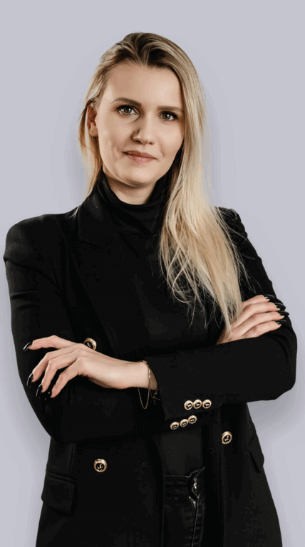 Kaja Polańska - specjalistka ds. obsługi klienta